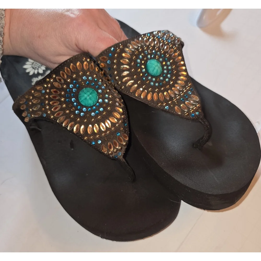 Yellow Box Turquoise Jovanna Flip Flops Rhinestone Sparkle Sandals Size 10 - Picture 5 of 13